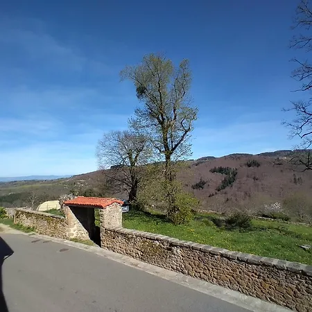 Holiday home Sur La Route Du Pont Neuf